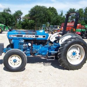 3930 Ford Tractor