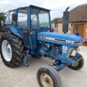 5610 Ford Tractor