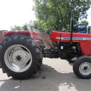 Massey Ferguson 275
