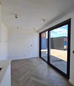 Custom 40ft Shipping Container House - Image 6