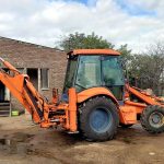 Fiat Kobelco 86B TLB Tractor