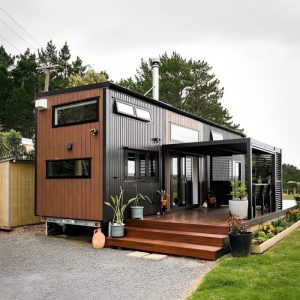 Luxury 40ft prefab container house with easy-folding sandwich panels. - Image 1