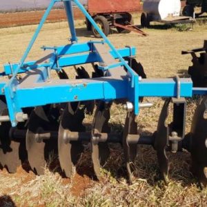 8 Disc Harrow